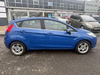 Used Ford Fiesta Zetec 82 HP (60 kW) 2014 Blue Hatchback