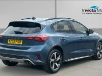 Used Ford Focus Active 125 HP (91 kW) 2023 Blue Hatchback