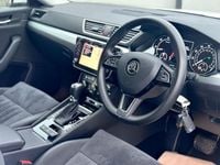 Used Skoda Superb SE Technology 150 HP (110 kW) 2017 White Estate