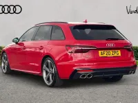 Usado Audi S4 Black Edition 347 CV (255 kW) 2020 Rojo Familiar