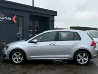 Używany VW Golf VII Match 105 KM (77 kW) 2015 Srebrny Hatchback