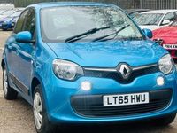 Used Renault Twingo Play 70 HP (51 kW) 2015 Blue Hatchback