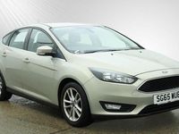 Used Ford Focus Zetec 115 HP (84 kW) 2015 Silver Hatchback