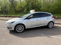 Used Ford Focus Zetec 125 HP (91 kW) 2018 Silver Hatchback