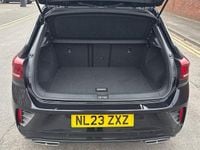Used VW T-Roc R-line 190 HP (139 kW) 2023 Black SUV