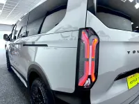 Used Ford Tourneo Active 170 HP (125 kW) 2025 Grey MPV
