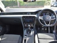 Used VW Passat SE 150 HP (110 kW) 2020 Grey Estate