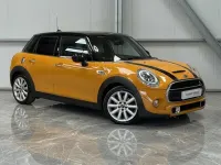 Used Mini Cooper S Hatch 170 HP (125 kW) 2015 Orange Hatchback
