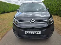 Used Citroën Berlingo 100 HP (73 kW) 2019 Black MPV