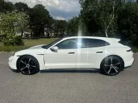 Used Porsche Taycan Performance Package 350 kW (476 HP) 2023 White Estate