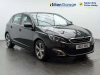 Second-hand Peugeot 308 Allure 2017 Negru Hatchback