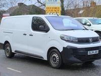 Used Vauxhall Vivaro 145 HP (106 kW) 2024 White MPV