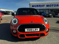 Used Mini Cooper Hatch 134 HP (98 kW) 2019 Orange Hatchback