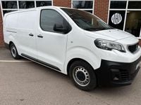 Used Peugeot e-Expert 100 kW (136 HP) 2021 White Van