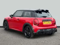 Usado Mini Cooper Hatch 136 HP (100 kW) 2023 Vermelho Citadino