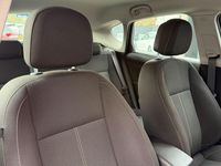 Used Vauxhall Astra SRi 100 HP (73 kW) 2014 White Hatchback