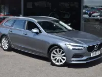 Used Volvo V90 Momentum 190 HP (139 kW) 2019 Osmium grey Estate