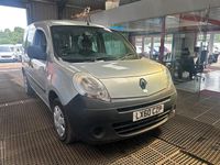 Usado Renault Kangoo Extreme 106 HP (77 kW) 2010 Cinzento Monovolume