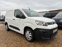 Usado Citroën Berlingo 2022 Blanco Monovolumen