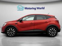 Used Renault Captur Evolution 143 HP (105 kW) 2023 Red SUV
