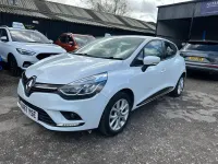 Gebraucht Renault Clio IV Dynamique 90 PS (66 kW) 2017 Weiß Kleinwagen
