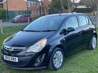 Second-hand Vauxhall Corsa 2013 Negru Hatchback