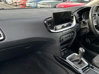 Used Kia XCeed 118 HP (86 kW) 2021 Orange SUV