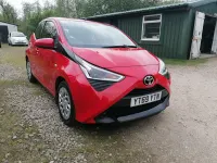 Used Toyota Aygo X-play 72 HP (52 kW) 2019 Red Hatchback