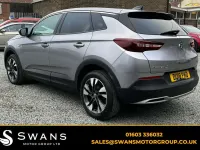 Used Vauxhall Grandland X Sport 120 HP (88 kW) 2018 Grey SUV