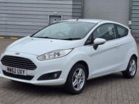 Used Ford Fiesta Zetec 2013 White Hatchback