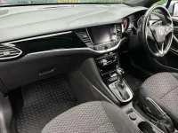 Used Vauxhall Astra SRi 136 HP (100 kW) 2016 Silver Hatchback