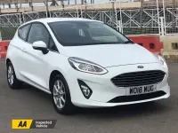 Usado Ford Fiesta Zetec 85 HP (62 kW) 2018 Branco Citadino