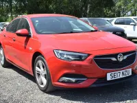 Used Vauxhall Insignia Elite 110 HP (80 kW) 2017 Red Hatchback