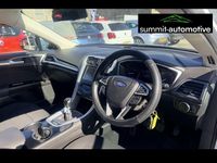 Usado Ford Mondeo Zetec 2015 Branco Carrinha