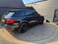 Used Bentley Bentayga 608 HP (447 kW) 2016 Black SUV