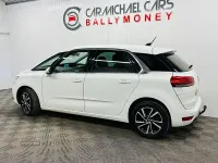 Used Citroën C4 Feel 2019 White MPV