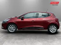Used Renault Clio Dynamique 74 HP (54 kW) 2018 Red