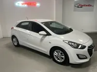 Used Hyundai i30 Active 110 HP (80 kW) 2014 White Hatchback