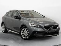 Used Volvo V40 Pro 152 HP (111 kW) 2019 Hatchback
