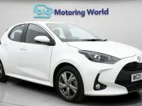 Used Toyota Yaris 116 HP (85 kW) 2025 White Hatchback