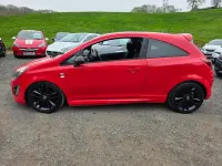 Używany Vauxhall Corsa Edition 2013 Czerwony Hatchback