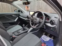 Usado Audi Q2 Design 116 CV (85 kW) 2017 Negro SUV