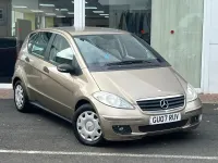 Begagnad Mercedes A150 Classic 2007 Guld Halvkombi