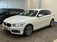 Begagnad BMW 120 Sport Line 2017 Vit Halvkombi