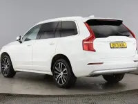 Used Volvo XC90 Momentum 235 HP (172 kW) 2022 SUV