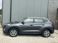 Used Hyundai Tucson SE 177 HP (130 kW) 2017 Grey SUV
