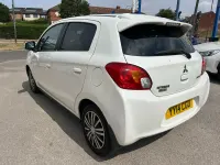 Used Mitsubishi Mirage 2014 White Hatchback