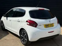 Used Peugeot 208 S 2019 White Hatchback