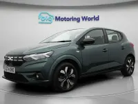 Używany Dacia Sandero Journey 90 KM (66 kW) 2024 Zielony Hatchback