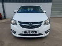 Used Vauxhall Viva 75 HP (55 kW) 2016 White Hatchback